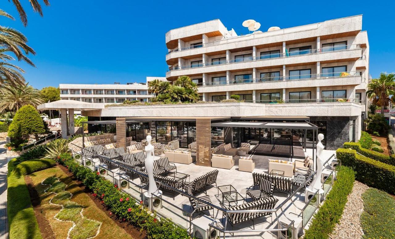 Hotel Serrano Palace Cala Ratjada  Exteriör bild