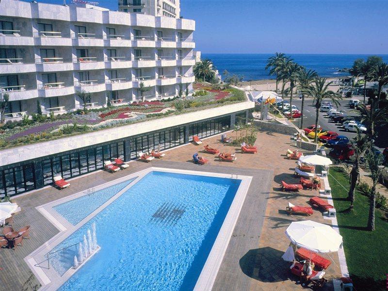 Hotel Serrano Palace Cala Ratjada  Exteriör bild