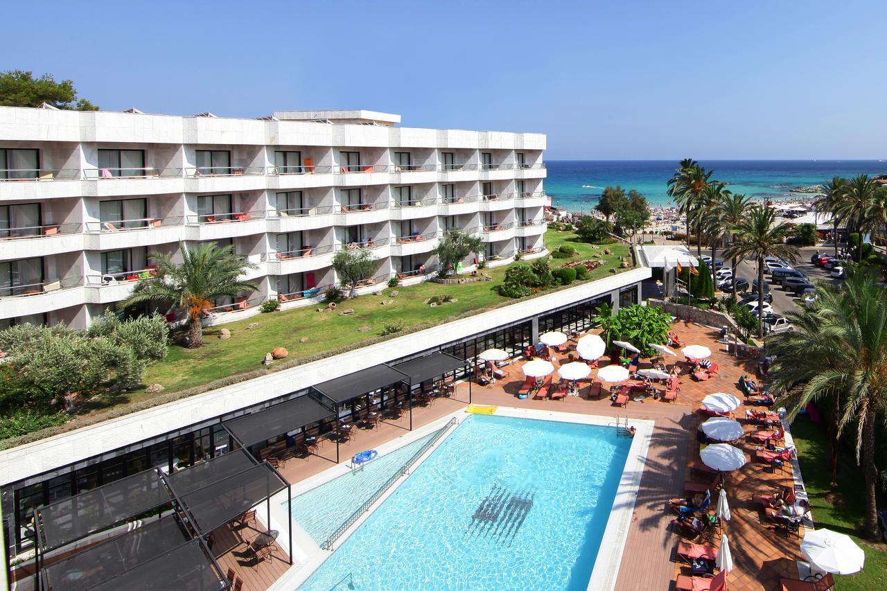 Hotel Serrano Palace Cala Ratjada  Exteriör bild